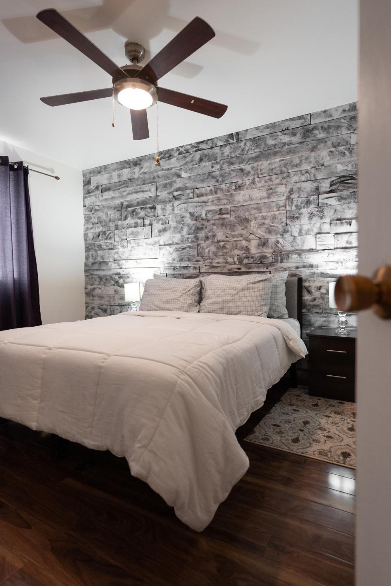 Comfortable Spacious House With Parking Brossard Exterior photo